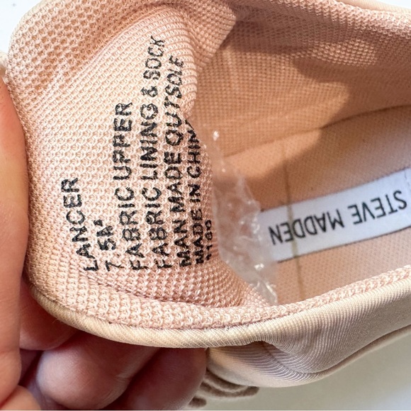 Steve Madden blush “Lancer” mesh lace up sneaker ❤️ - Picture 7 of 7